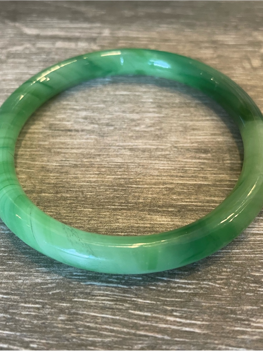 Polished Green Jade-Style Bangle Bracelet for Women